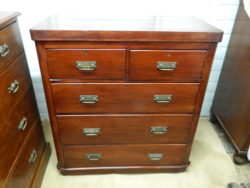 Mahogany veneer chest - chest, of