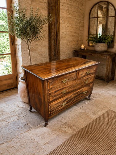 Antique mahogany chest four - mahogany, of
