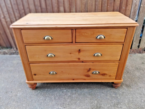 Pine chest drawers - pine,
