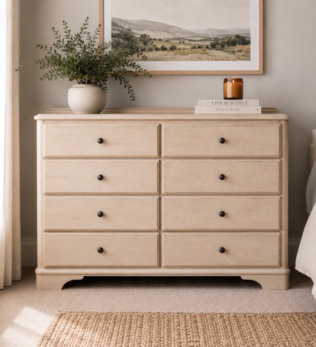 Beautiful 20th century chest - beautiful,