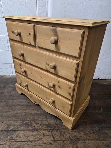 Over pine chest of drawers - of,